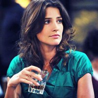 Robin Scherbatsky 'Sparkles' (@robinsparbatsky) 's Twitter Profile