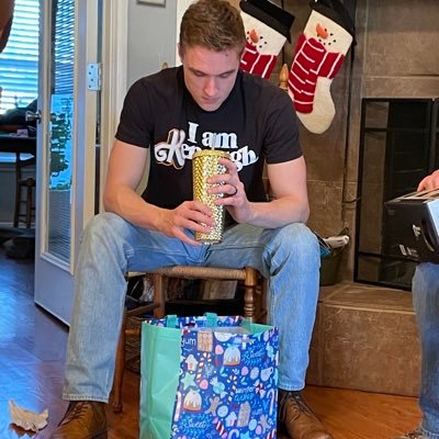 335isJustin's profile picture. 