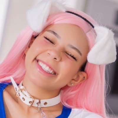 ❥ egirl & erotic cosplay ∙ 18+ content creator ∙ bear cat girl @plainfacxxx