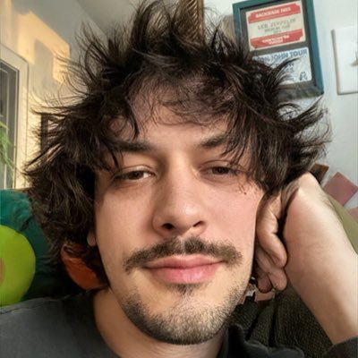 husband, musician & anime enthusiast 🤘🏼 streaming on TWITCH 2-3 times a week 💜