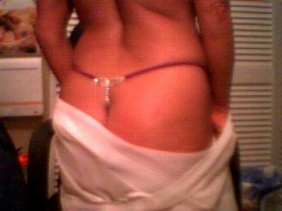 FunTonCouple's profile picture. We're a couple who likes to have fun. We enjoy the lifestyle and what it has to offer ;) You can find more photos on swingtown (same username)