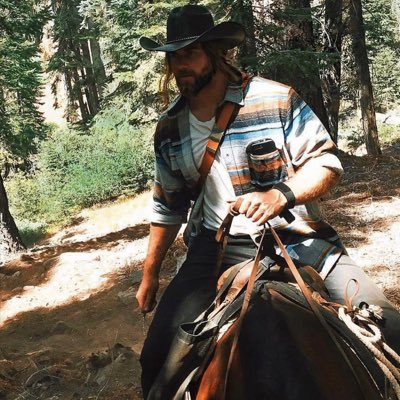 Southerner by birth, Hybrid by blood. Seekin' the end, one day at a time. #𝙎𝙘𝙤𝙩𝙩𝙞𝙚 {21+ SL/FL} {Not Brock O'Hurn}