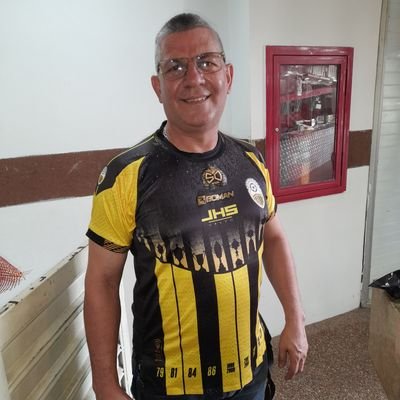 Amo mi familia, Son la razón de vivir y seguir adelante, que dios nos bendiga. Amen