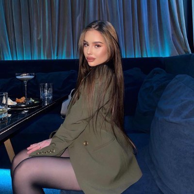 AllisonFeest's profile picture. "Hashtag alchemist and content curator, transforming ideas into viral sensations. Ready to explore the magic of social media and elevate your brand's visibility