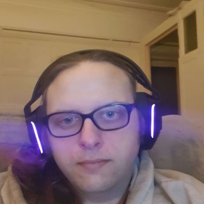 Spontaneous streamer on Twitch | LGBTQIA+ Supporter| Lesbian & Trans | Business contact - kayla.mctear@yahoo.com