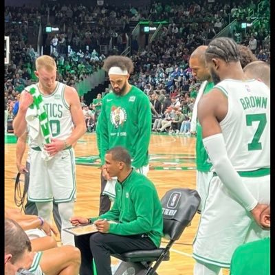 helpdfs5's profile picture. It’s Showtime! #BleedBoston
