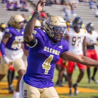 Beat the odds | Get Active CEO | God first | Quarterback @ Alcorn state university https://t.co/ZSITYuA36v