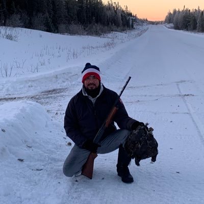 EEYOU ISTCHEE FOREVER. background in guitar, électricité, muay and maybe fishing?