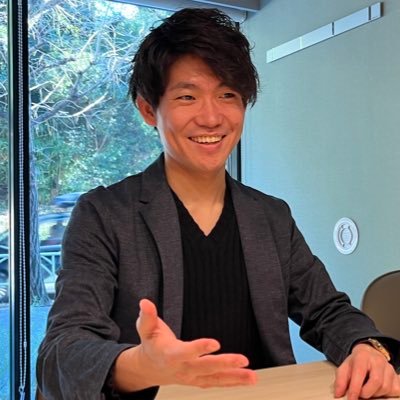 株式会社WAY代表取締役。営業職を中心とした『日本一おせっかい』な転職エージェント。転職を自分と向き合うきっかけに。/元プロマジシャン/1年間アドレスホッパー経験あり/価値観の分析が得意/人が好きで絡みたがり/フォローするとビジネス、キャリアに役立つ心理学について少し詳しくなれます🤏