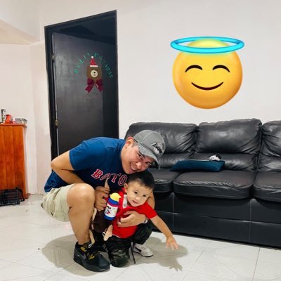 I'm  a disciple of Jesus  Christ, I love read good books,enjoy my christian life and support my church in whatever!! CFM Cancún,México. (MadeinThePottershouse).