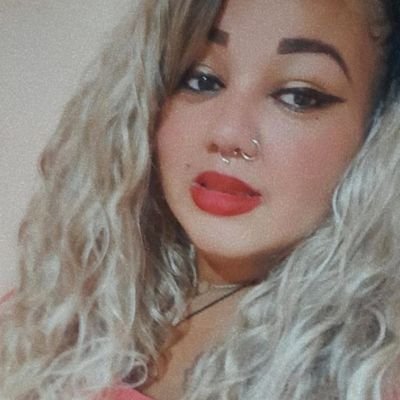 pocahontas_jeh's profile picture. 🌑🌒🌓🌔🌕🌖🌗🌘🌙