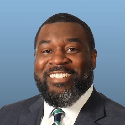 Carlos McWhorter, CPA 
💰 | Teaching Investing & Finance 
✉️ | Roadmap 2 Wealth Newsletter
👇🏿 | Follow Me For Posts On Investing & Finance