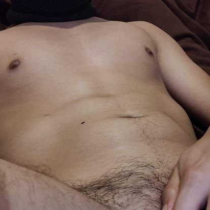 pan_cali3nte's profile picture. Just another twink showing pole