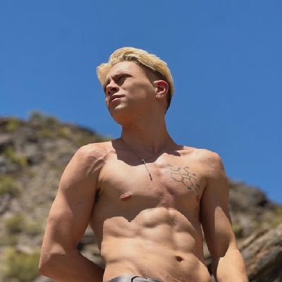 777 He | Him | Pansexual ( my only alt account linked to my main )