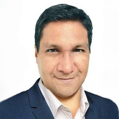 Creativo || objetivo y arbitrario || admirador de la fotográfia || Estructurado y con sentido común || Master