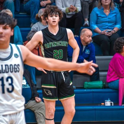 6’7/200 lbs/Wing// c/o 2024/4.3 GPA/Ravenscroft School/Williams mbb