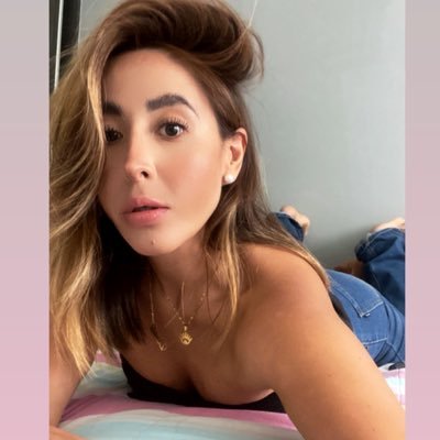 DanGar1205's profile picture. ARQUITECTA: Defensora de los animales. | Amo los perros | Hago lo que siento, tengo lo que quiero|