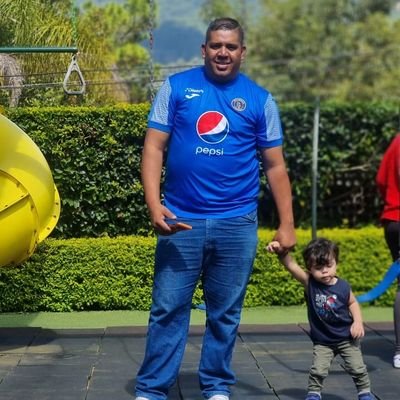 Seguidor de Jesús.
Motagua de Cora.. Arsenal, Dormunt, Roma, Valencia.