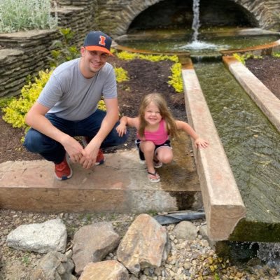 👧Dad to Aubree 🐶Dad to Stella 🚜John Deere AG Worker 🇺🇸Illinois,USA 🎸Classic Rock 🎗️Mental health survivor 🏈Sports Bettor💰CashApp Giveaways!