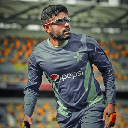 Sports Enthusiast | King @babarazam258 fan | follow me for awesome cricketing content 🔥🤙