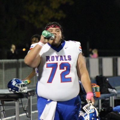 Nathan Gardner | football, track and field| 5’10 | 320lb | C,NG | Larkin HS ill | C/o 24 | RockfordU commit