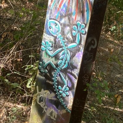imposter bard, enjoyer of living things. work in @smokelong @adroitjournal @cincinnreview