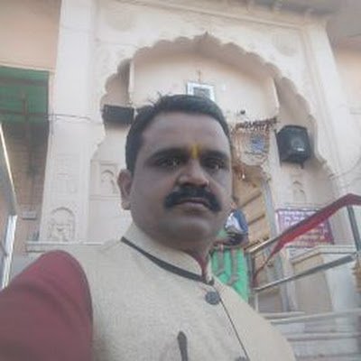 MkChauhan280299's profile picture. 