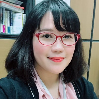 PhD Japanese literature 早大文学博士 源氏古注専門 Research Scientist @SakanaAILabs Prev: @GoogleDeepMind Google Brain @rois_codh #miwoapp creator https://t.co/HRCcdxiBSM