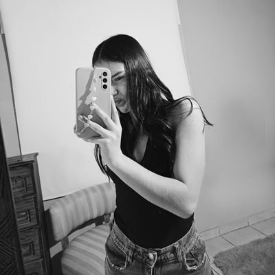 ig | aanita.escobar