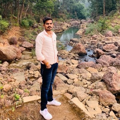 mrvikesh4's profile picture. MSD..07 ❤
जय जोहार🙏
आदिवासी 
जय सिया राम 🙏