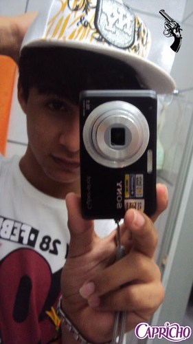 Iaaaeew ;~  , Sem assunto ):
