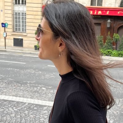 visiqueiraa's profile picture. Professora universitária altamente desmotivada.