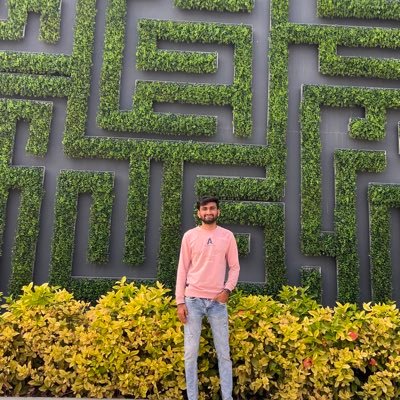 Surydeep789's profile picture. 