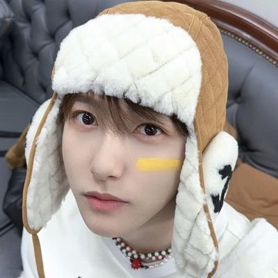 yangkitties's profile picture. #🗯️ . . . she her asian