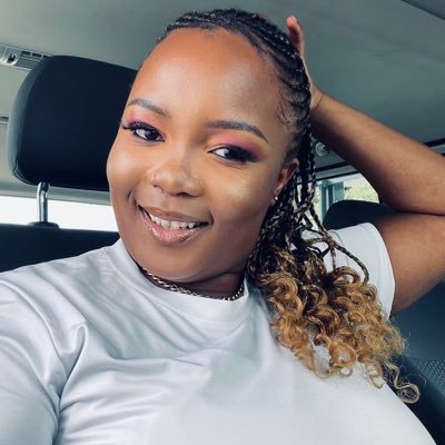 ♥️ : Law & Psychology
✨️ : Epitome of God’s existence. 👶🏾 : Tsholofelo Creations & Event Styling
A Daddy's girl, through & through. 🥺🤍