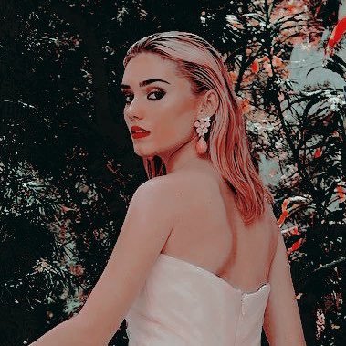 ⠀ ⠀* ࿐゚ ⠀ ❝𝑮𝒊𝒗𝒆 𝒂 𝒈𝒊𝒓𝒍 𝒕𝒉𝒆 𝒓𝒊𝒈𝒉𝒕 𝒔𝒉𝒐𝒆𝒔, 𝒂𝒏𝒅 𝒔𝒉𝒆 𝒄𝒂𝒏 𝒄𝒐𝒏𝒒𝒖𝒆𝒓 𝒕𝒉𝒆 𝒘𝒐𝒓𝒍𝒅.❞ ⠀⠀⠀ ⠀⠀⠀ ⠀⠀⠀ ⠀⠀⠀ ⠀⠀⠀ ⠀⠀ ⠀⠀ ⠀⠀• ☀️♎️