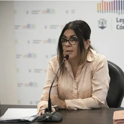 Mart. Pública y Corredora Inmobiliaria.
Dipl. en Gestión Pública. Vicepresidenta Partido Gen Distrito Córdoba.