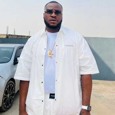 sophiagunter79's profile picture. Artist Manager