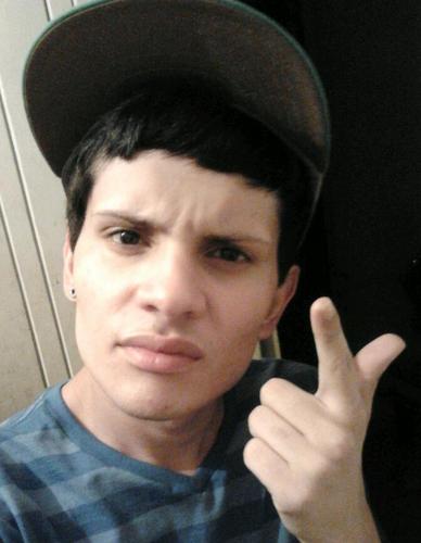 ...pra purificar é só você pensar no bem, pensar em Deus! Essa é a positiva! A positiva vibração... (8)