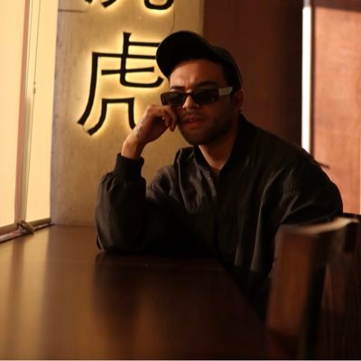 _alextapiab's profile picture. misanthrophe