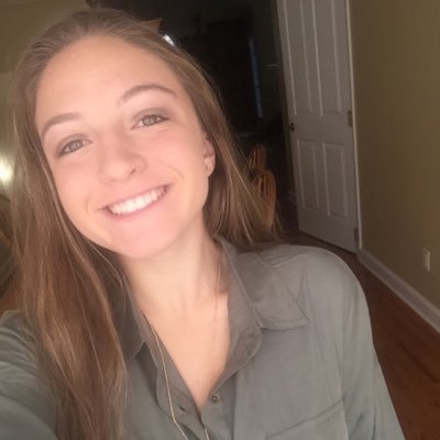 Jennifersmitth8's profile picture. Lovin and Chillin in solana beach ⛱️