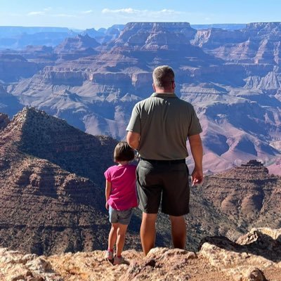 Muchoblanco2319's profile picture. 