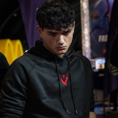 VLDU_Unique's profile picture. 19 🇲🇹 // GFX Designer // Owner of @ValidUnit // @LFC ❤️