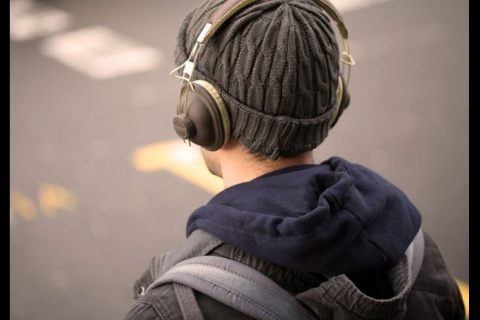 luislunal's profile picture. 