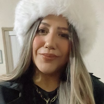 🦄🌠🌈Make a wish
Ignora y se feliz con las personas que amas!!