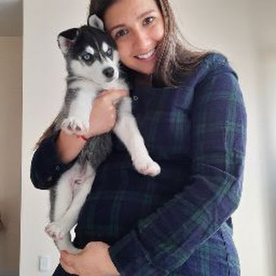 Corinacalero03's profile picture. 