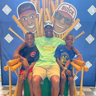 Husband, Father, baseball lifer, MLB Amateur Scout Oakland A’s, reside ATX. Flexitarian. Marathoner. 🤘🏿