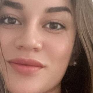 Emilyjoneskk's profile picture. 