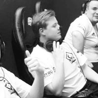 Marvin (SpYRo) (@spyror6s) 's Twitter Profile