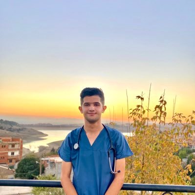 • Étudiant en médecine (5/7)⚕ https://t.co/5fuM2vBnGc
